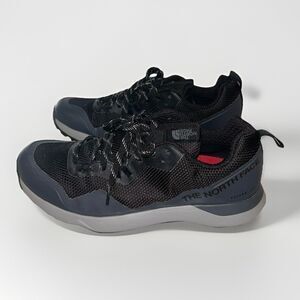 NEW WITHOUT BOX — THE NORTH FACE Men's Activist FUTURELIGHT Trail Running Shoes